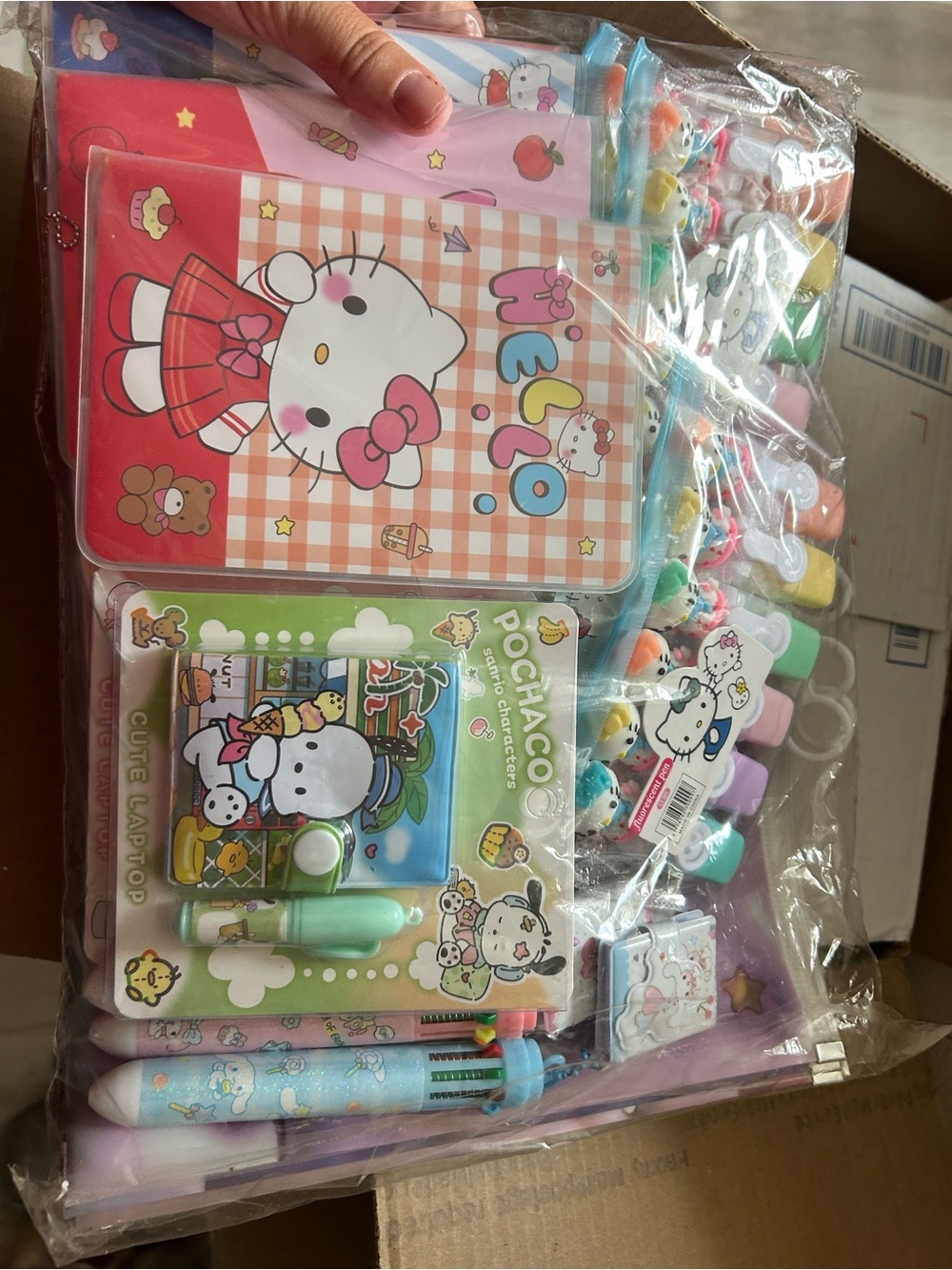 Hello Kitty & Pochacco Stationery Set - Pink Red Blue